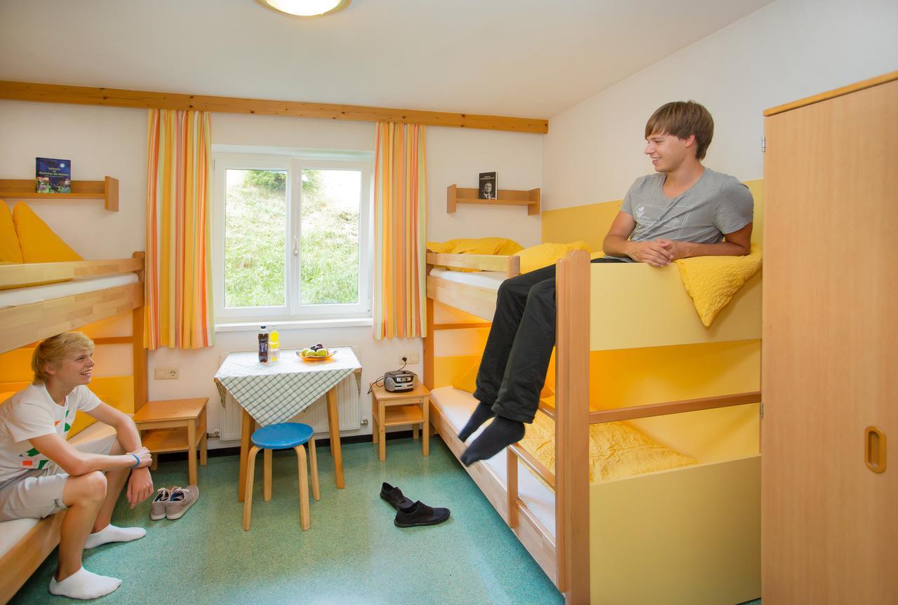Jugendpension Muellauerhof Saalbach-Hinterglemm Exterior foto
